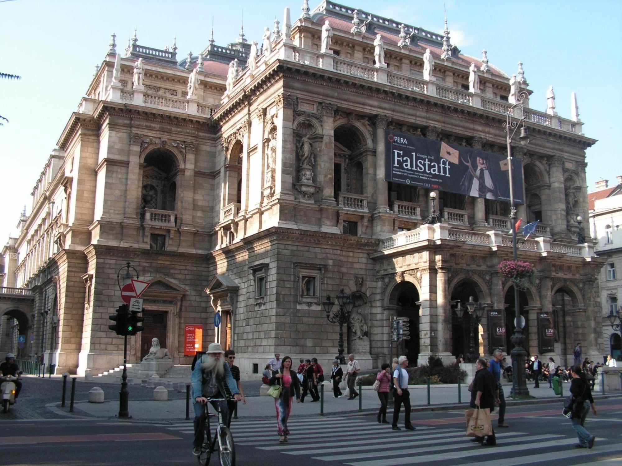 International Apartments Budapest Luaran gambar