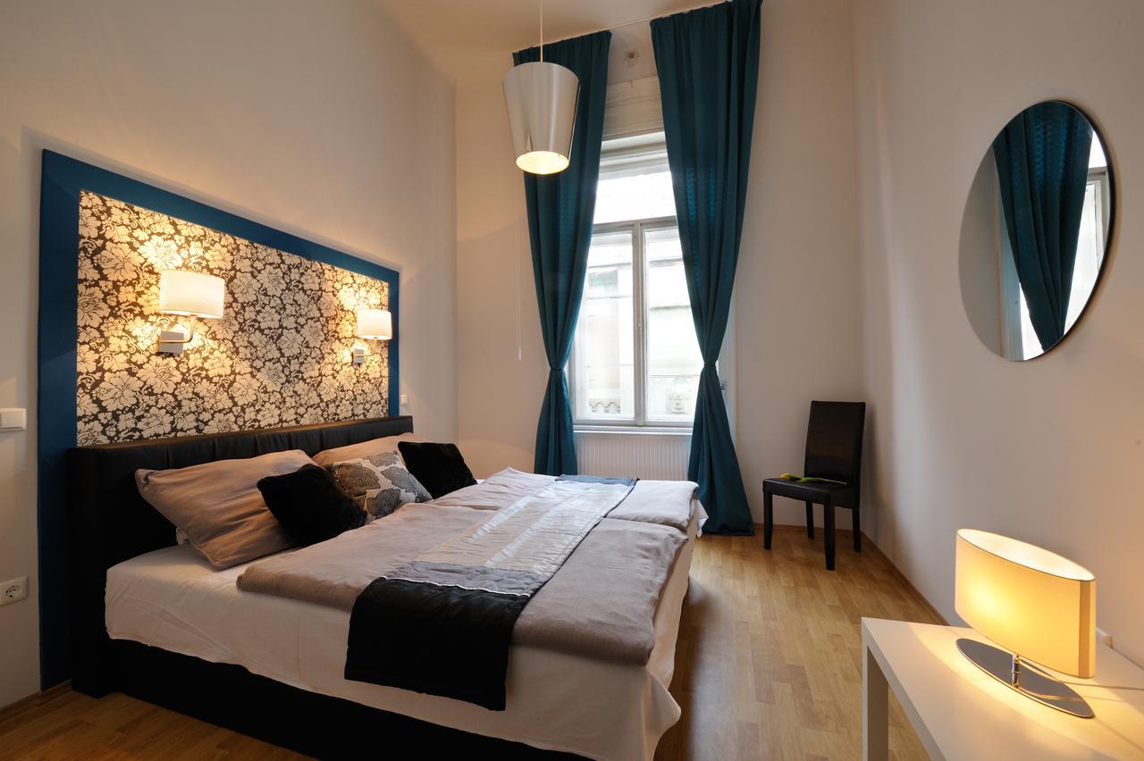 International Apartments Budapest Luaran gambar