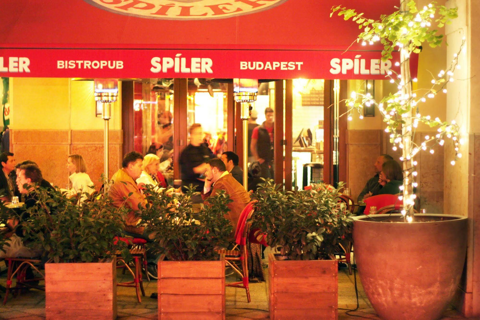 International Apartments Budapest Luaran gambar